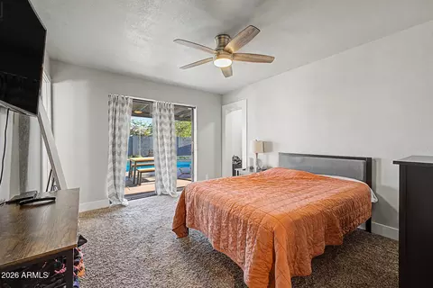 Bedroom - 3925 W Krall St, Phoenix, AZ 85019 photo 1 of 5