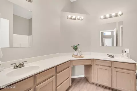 Bath - 7006 E Jensen St #55, Mesa, AZ 85207 photo 1 of 4