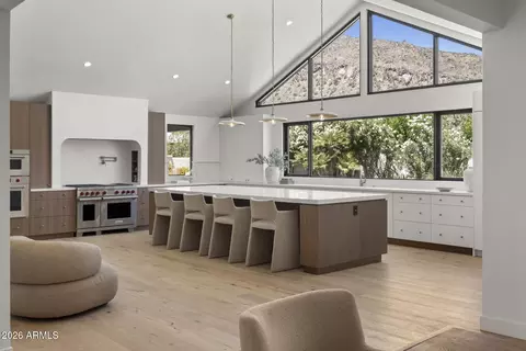 6230 E Alta Hacienda Dr, Scottsdale, AZ 85251