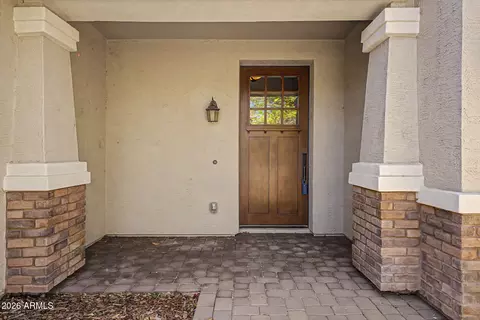 Exterior - 2559 E Penedes Dr, Gilbert, AZ 85298 photo 6 of 14