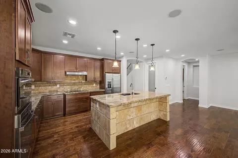 Kitchen - 2559 E Penedes Dr, Gilbert, AZ 85298 photo 2 of 4