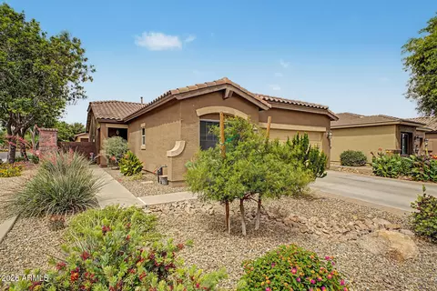 844 W Harvest Rd, Queen Creek, AZ 85140