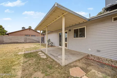 Exterior - 2222 E Marconi Ave, Phoenix, AZ 85022 photo 4 of 7