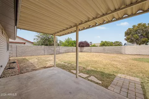 Exterior - 2222 E Marconi Ave, Phoenix, AZ 85022 photo 3 of 7