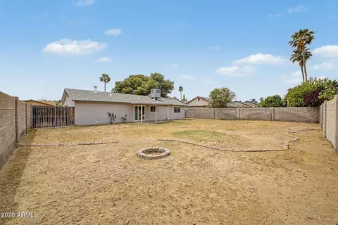 Exterior - 2222 E Marconi Ave, Phoenix, AZ 85022 photo 5 of 7