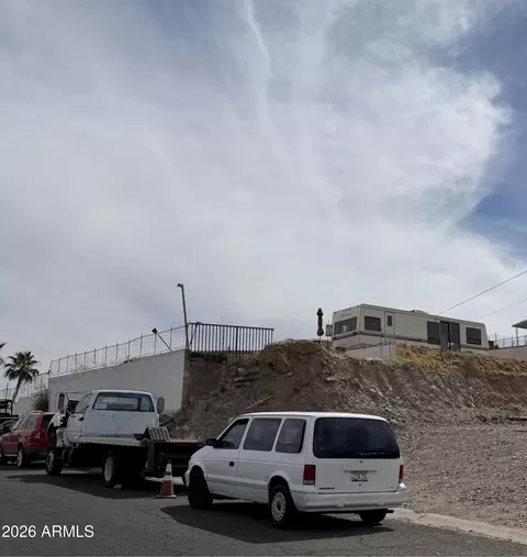 13050 N 19th St #-, Phoenix, AZ 85022