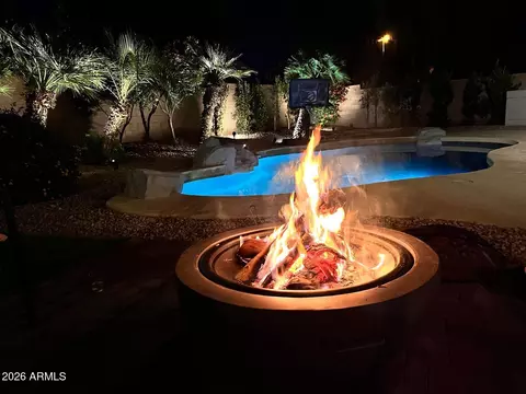 Exterior - 1570 E Horseshoe Ave, Gilbert, AZ 85296 photo 6 of 25