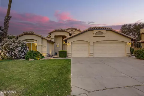 Exterior - 1570 E Horseshoe Ave, Gilbert, AZ 85296 photo 23 of 25