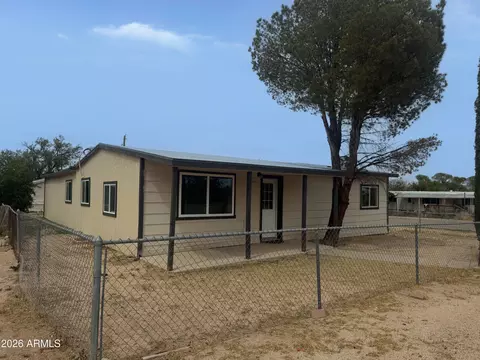 197 E Pearl St, Benson, AZ 85602