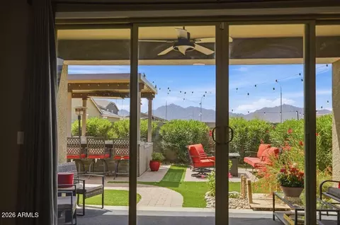10819 W Marguerite Ave W, Tolleson, AZ 85353