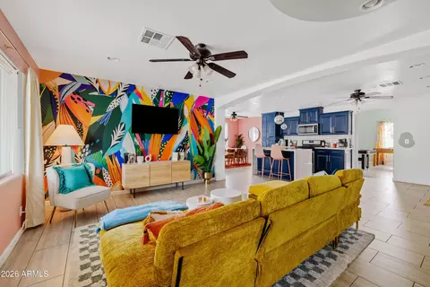 1101 E Ruth Ave, Phoenix, AZ 85020