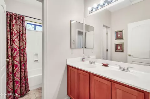 Bath - 1929 S Cole Dr, Gilbert, AZ 85295 photo 6 of 6