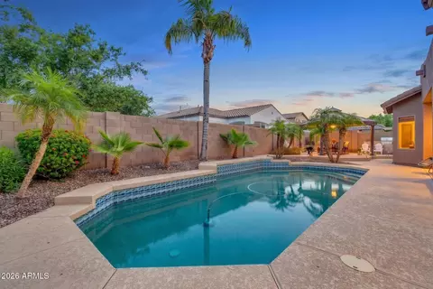 Exterior - 1929 S Cole Dr, Gilbert, AZ 85295 photo 2 of 4