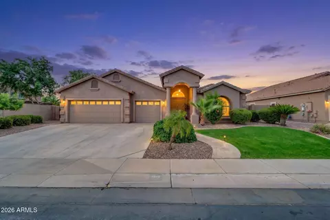 1929 S Cole Dr, Gilbert, AZ 85295