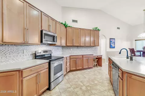 Kitchen - 1929 S Cole Dr, Gilbert, AZ 85295 photo 5 of 5