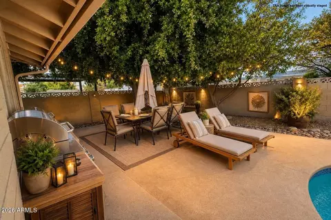 8238 E Vista Dr, Scottsdale, AZ 85250