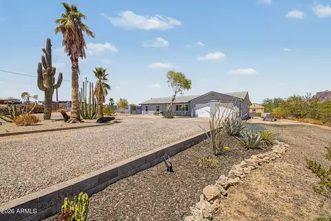 Exterior - 2330 E Broadway Ave, Apache Junction, AZ 85119 photo 4 of 8