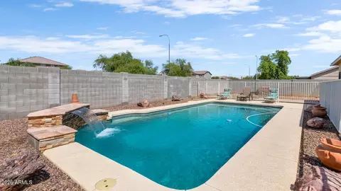 Exterior - 4204 S 78th Ln, Phoenix, AZ 85043 photo 1 of 3