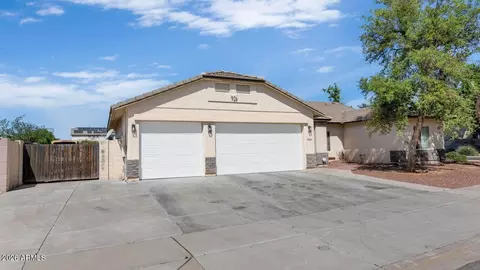Exterior - 4204 S 78th Ln, Phoenix, AZ 85043 photo 3 of 3