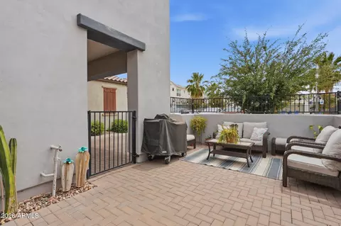 Exterior - 1516 E Megan St, Gilbert, AZ 85295 photo 2 of 9