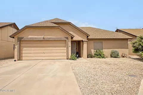 10118 W Medlock Ave, Glendale, AZ 85307