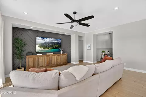 Other - 629 W Cloud Rd, Phoenix, AZ 85086 photo 2 of 12