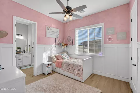 Bedroom - 629 W Cloud Rd, Phoenix, AZ 85086 photo 7 of 10