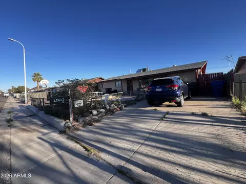 12613 W Rio Vista Ln, Avondale, AZ 85323