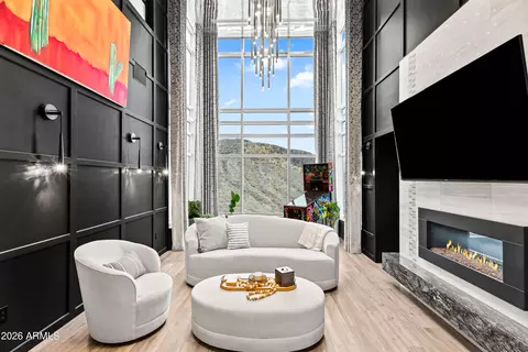 140 E Rio Salado Pkwy #1201, Tempe, AZ 85281