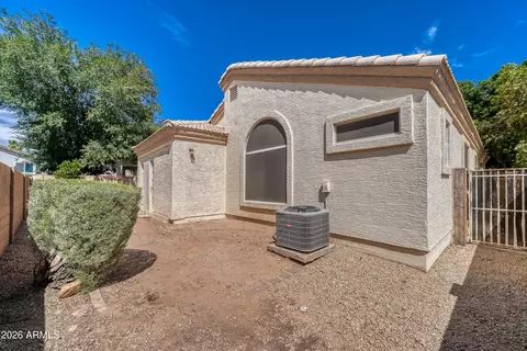 Exterior - 2138 E Mallard Ct, Gilbert, AZ 85234 photo 3 of 4