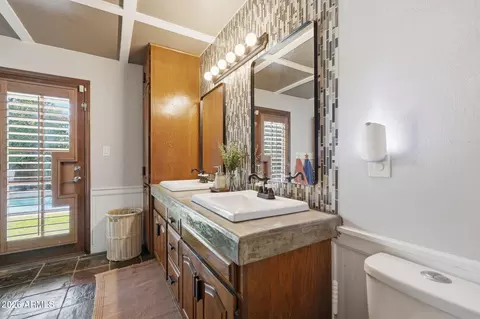 Bath - 3317 E Fox St, Mesa, AZ 85213 photo 5 of 7