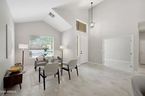 Living - 1008 E Mohawk Dr, Phoenix, AZ 85024 photo 2 of 4