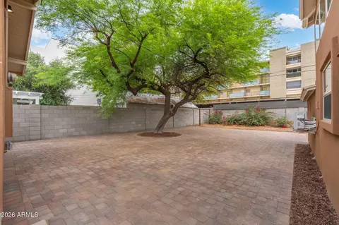 Exterior - 332 E Windsor Ave, Phoenix, AZ 85004 photo 3 of 15