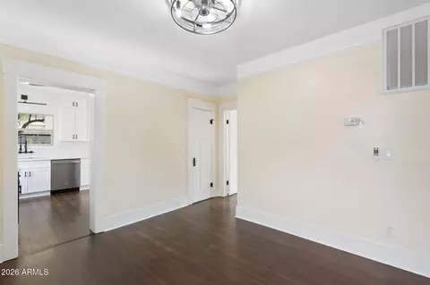 Entry Way - 332 E Windsor Ave, Phoenix, AZ 85004 photo 1 of 3