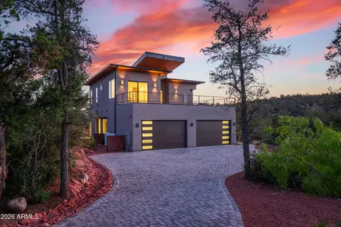 57 Peak Point Ct, Sedona, AZ 86336