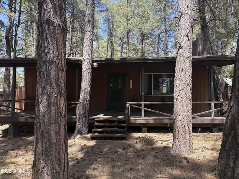 460 Barnwood Trl, Munds Park, AZ 86017