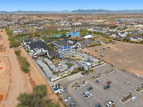 View/Area - 7827 S Sequoia Dr, Gilbert, AZ 85298 photo 9 of 9
