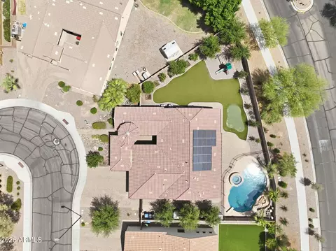 View/Area - 7827 S Sequoia Dr, Gilbert, AZ 85298 photo 2 of 9