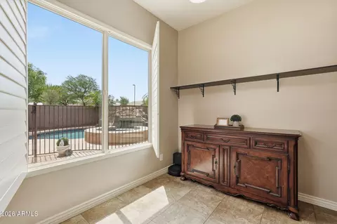 Entry Way - 7827 S Sequoia Dr, Gilbert, AZ 85298 photo 4 of 6