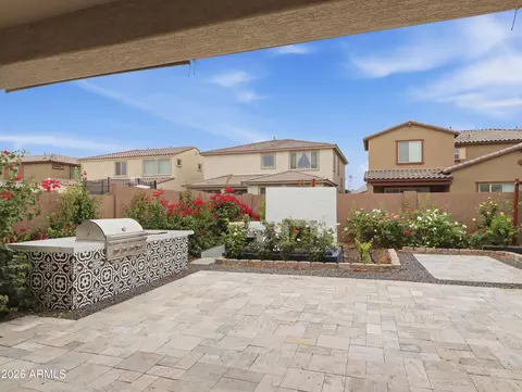 12125 W Luxton Ln, Avondale, AZ 85323