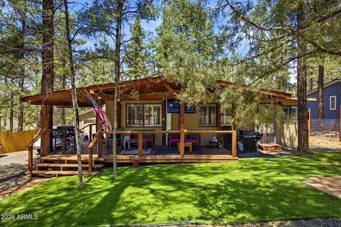 2250 W Whipple St, Show Low, AZ 85901