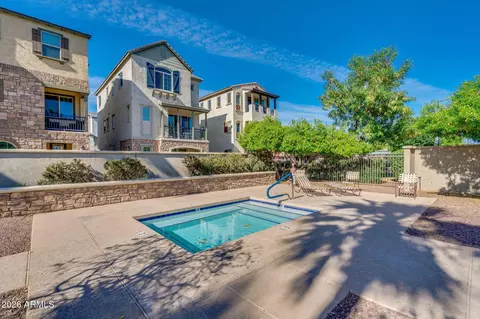 Exterior - 1694 E Hampton Ln, Gilbert, AZ 85295 photo 11 of 13