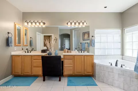 Bath - 2625 N 24th St #37, Mesa, AZ 85213 photo 1 of 7