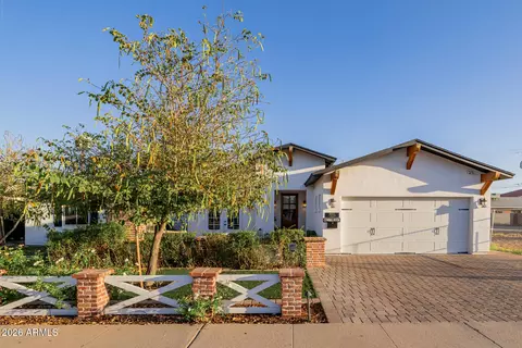 Exterior - 4021 E Glenrosa Ave, Phoenix, AZ 85018 photo 4 of 15