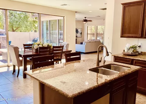 Kitchen - 4643 E Maplewood St, Gilbert, AZ 85297 photo 2 of 2