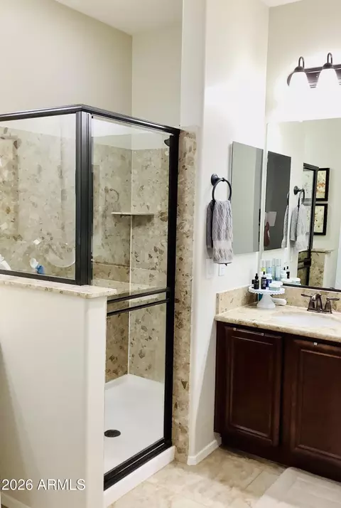Bath - 4643 E Maplewood St, Gilbert, AZ 85297 photo 1 of 2