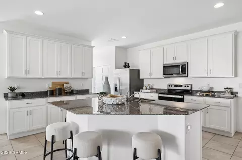 613 W Bunker Hill St, Florence, AZ 85132