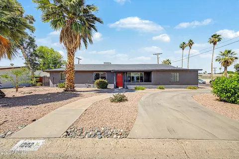 1202 W Hazelwood St, Phoenix, AZ 85013