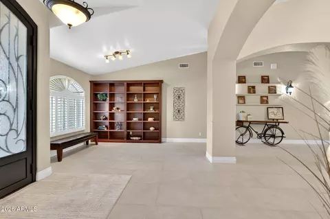 Entry Way - 6862 E Mallory St, Mesa, AZ 85207 photo 3 of 6