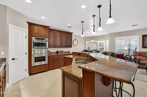 Kitchen - 6862 E Mallory St, Mesa, AZ 85207 photo 4 of 9